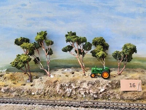 AUSTRALIAN MODEL GUM TREES Model Train Rail Scenery HO OO Lot 016 - Picture 1 of 3