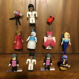 Lot Of roblox celebrity collection series 4 - Picture 1 of 14