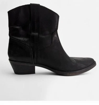 Botas de tornozelo Ivylee Copenhagen couro preto tamanho UE 39/Reino Unido 6/EUA 8 vaqueira ocidental - Imagem 1 de 4