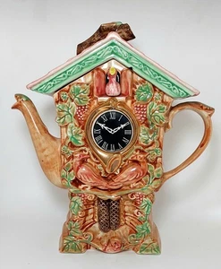 Swinside Pottery Cuckoo Clock Teapot – Red Bird – Vintage Ceramic - Picture 1 of 10