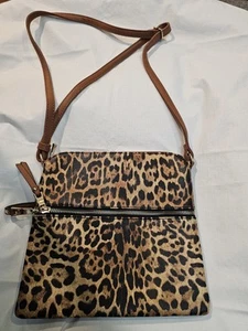 Front Pocket Lepard Crossbody Messenger Bag - Picture 1 of 6