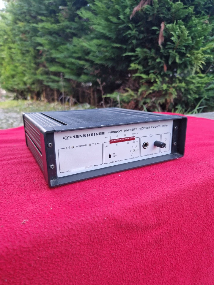 RECEPTEUR MICRO HF SENNHEISER EM 2003 MIKROPORT F: 236.125MHZ - Photo 1/4