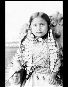 Sitting Bull Daughter PHOTO Standing Holy - Picture 1 of 2