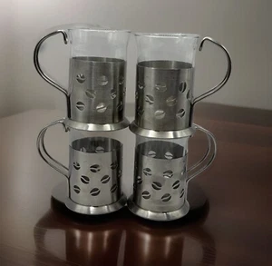 4 tazzine da caffè vintage in vetro con supporto/manici in metallo traforato in grani MCM Art Decò - Foto 1 di 10