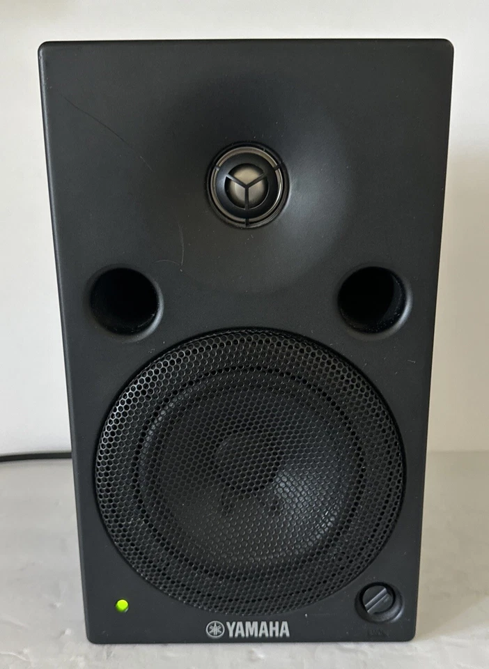 Yamaha Biamped Monitor Speaker MSP5 60 W Studio Powers On 6.5” L x 7” W x 11” H - Image 1 of 4