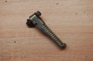 Clavija reposapiés trasero peugeot jet force 125 fc4269 - Imagen 1 de 2