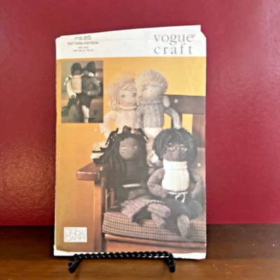 Vogue Sewing Patterns 7535 - 18” & 19” Dolls & Clothes - New, Uncut - Image 1 of 4