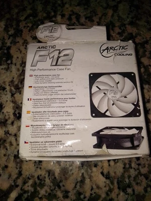 Arctic F12 Standard Case Fan 120mm 3-Pin White/Black - Image 1 of 4