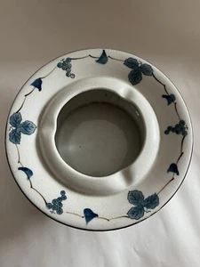 Vintage Serving Spoon Rest Grapes & Leaves Ceramic Spoon Rest With Crackling - Picture 1 of 11