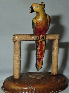 ANTIQUE HUBLEY TOY CO PERCHED PARROT BIRD TREE BRANCH CAST IRON ART PAPERWEIGHT - Picture 1 of 7