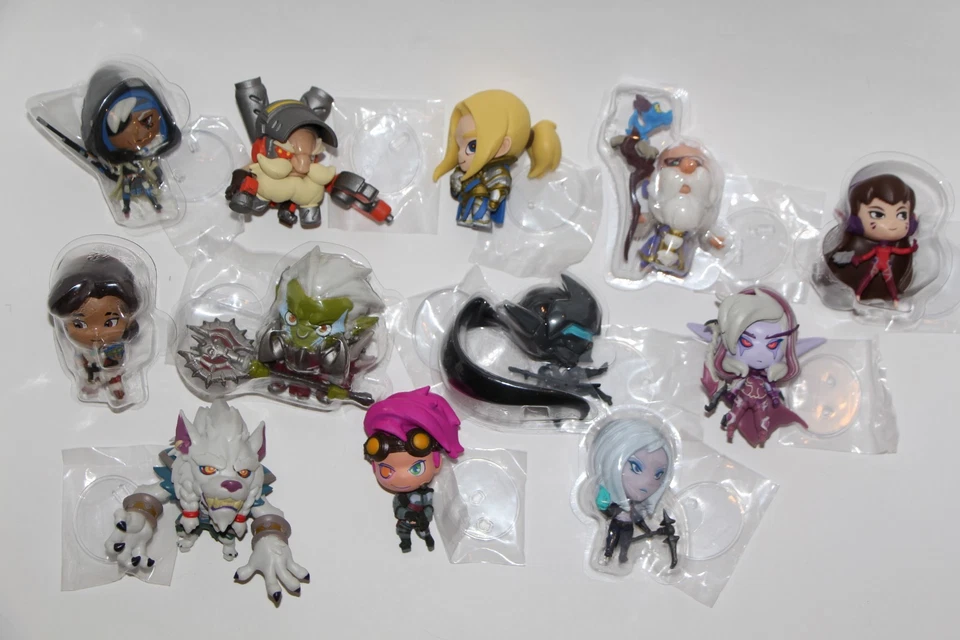 FIGURA DE VINILO BLIZZARD BLIZZCON SDCC LINDA PERO MORTAL SERIE 4 TU ELIGES NUEVA  Foto 1 de 1