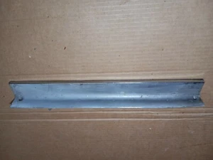 FENDER EXTENSION TRIM 70 MONTE MOULDING RH 3957388 GM - Picture 1 of 2