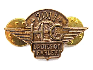2012 Harley Davidson Motorcycle HOG Member Winged Lapel Pin Ladies Of Harley LOH - Picture 1 of 3