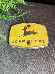 Front Medallion - Fits John Deere. Vintage - Picture 1 of 8