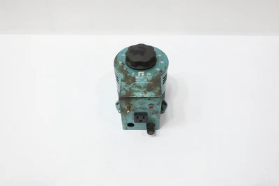 Staco 3PN1010 Variable Voltage Transformer 120v-ac 0-140v-ac 1.4kva - Image 1 of 4