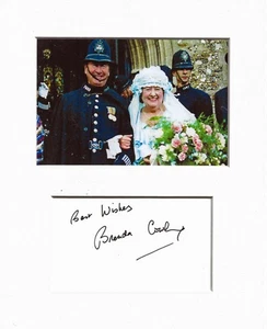 Brenda Cowling you rang m'lord signed original authentic Autogramm UACC RD MS COA - Bild 1 von 1