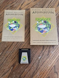 Vintage Frogger: Atari 400/800/XL/XE 1983 cartuccia/scatola/manuale TESTATO/FUNZIONANTE - Foto 1 di 13