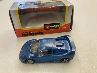 MODELLINO 1:43 BURAGO 4140 CENTENAIRE BLU METALLIZZATO - IN SCATOLA - Immagine 1 di 3