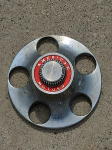 AMC AMERICAN MOTORS #3222651 HUB CAP CENTER ORIGINAL PART MATADOR AND MORE* - Picture 1 of 3