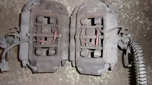 Audi Q7 135.3oz Brake Caliper Right and Left Rear Brembo - Picture 1 of 3