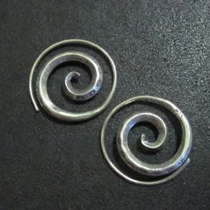 Hill Tribe Fine Sterling Silver Earrings Filigree Spiral Hoop øredobber Aretes - Picture 1 of 6