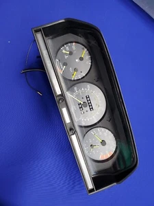 1984-1993 MERCEDES BENZ 190 E CLUSTER SPEEDOMETER INSTRUMENT GAUGE 126K - Picture 1 of 5
