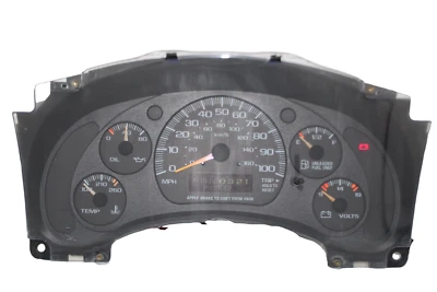 Cuadro de instrumentos velocímetro 00-05 Astro Safari panel de instrumentos 212.442 millas Foto 1 de 3