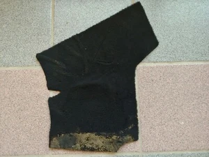 NICE USED ORIGINAL PORSCHE 911 930 RIGHT FRONT KICK PANEL BLACK PLUSH CARPET 2 - Picture 1 of 4