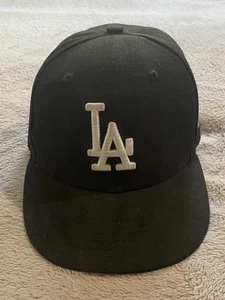 New Era Los Angeles Dodgers Youth Hat Black 9Fifty MLB Genuine - Picture 1 of 6
