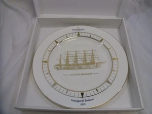 Tradewind Voyages Golden Horizon Plate - Picture 1 of 8