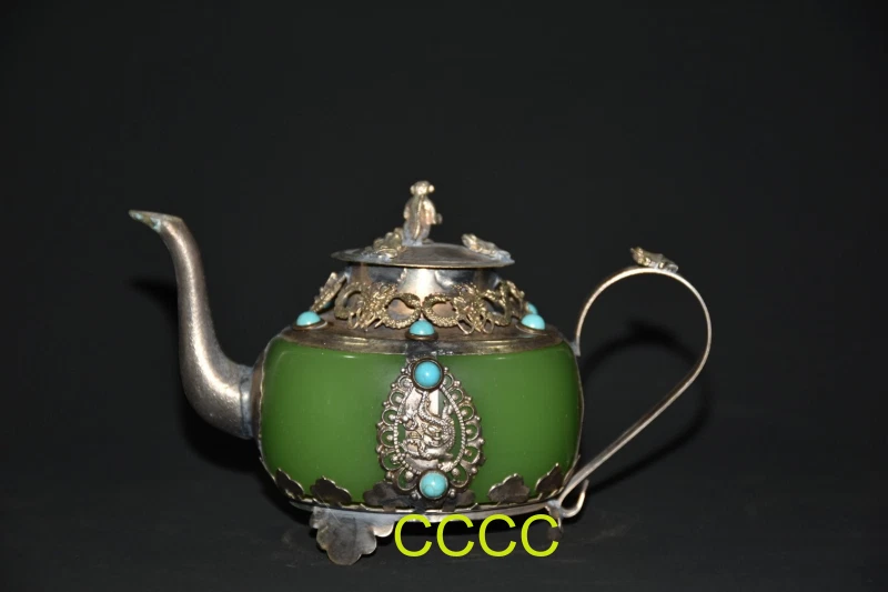 Exquisita olla de vino con mango de extremo de piedras preciosas de pino verde con incrustaciones de cobre plateado de China Foto 1 de 4
