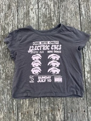 Hollister ~ Girls Jr Faded Black Pink Graphic Cropped T-shirt ~ Size L - Image 1 of 4