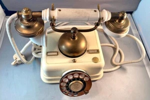Vintage Rotary Phone French Continental Style. Professionally Renovated. Working - Picture 1 of 6