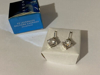 NEW RARE AVON CZ LEVERBACK SOLITARIE EARRINGS SILVERTONE 2007 - Image 1 of 4