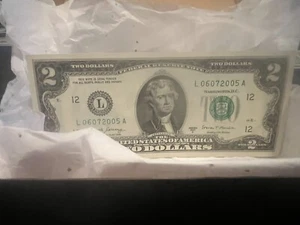 🍀$2 Bill 🎉BIRTHDAY NOTE🎉Uncirculated 🎉06-07-2005🎉 - Picture 1 of 3