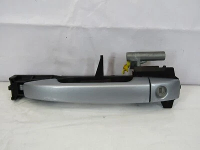 Manija de puerta exterior delantera izquierda Subaru Outback 2010-2014 plata hielo metálico OEM Foto 1 de 4