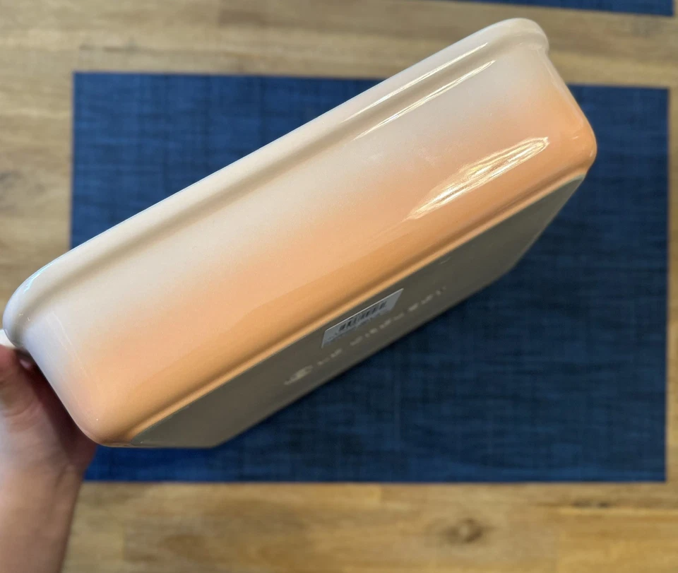 NEW Le Creuset Seconds Peche Stoneware Heritage Rectangular Dish 26 cm 2.5 qt  - Image 1 of 4