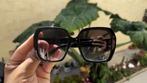 Authentic Gucci GG0096S 001 Black Square Oversized Sunglasses Women Gradient Len - Picture 1 of 8