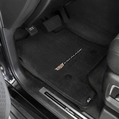 Lloyd Mats 3PC Set for 2015-2020 Cadillac Escalade w/2nd Row Bench - Изображение 1 из 4