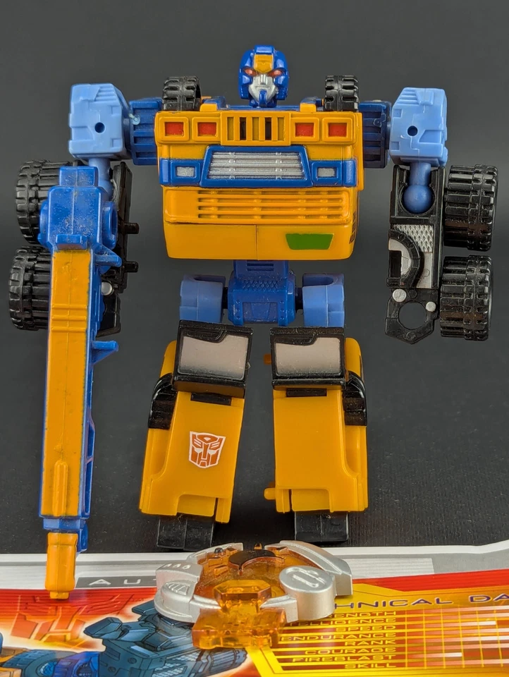 Transformers Botcon 2007 Games of Deception Huffer complete Hasbro Timelines - Imagem 1 de 1