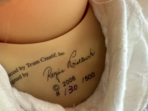 Künstlerpuppe Regina Swialkowski Vinyl Puppe 73 cm. Top Zustand - Picture 1 of 3