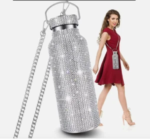 Botella térmica de agua adornada con diamantes de imitación cadena de acero inoxidable - 750 ml EE. UU. - Imagen 1 de 12