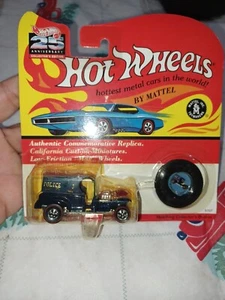 1992 HotWheels 25th Anniversary Replica Paddy Wagon Black/Dark Blue Top - Picture 1 of 7
