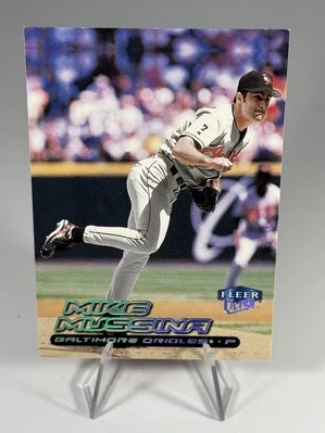 2000 Fleer Ultra - Mike Mussina #190 - Image 1 of 2