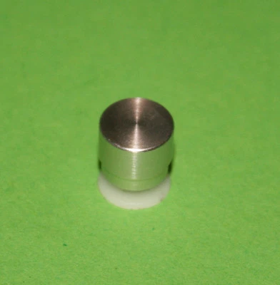 Saba 9140 Electronic-Ersatzteil-Knopf für Senderstationen u.a. ! - Bild 1 von 3