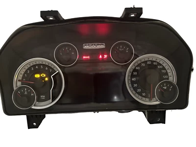 Velocímetro Cluster 2014 Dodge RAM 1500/2500/3500 - pantalla de 7" 177.691 millas gas Foto 1 de 3