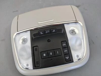OEM 2011-2020 Dodge Durango Overhead Roof Console Dome Light Assembly 1UC611DAAE - Image 1 of 4