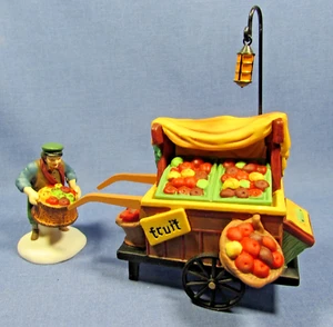 Dept 56 Dickendorf Accessoire #59130 Chelsea Market Fruit Monger 2er Set - Bild 1 von 13
