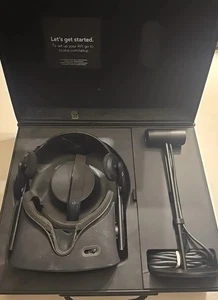 Bundle Meta Oculus Rift CV1 Headset, Rift CV1 Cable, Rift CV1 Sensors See Photos - Picture 1 of 3