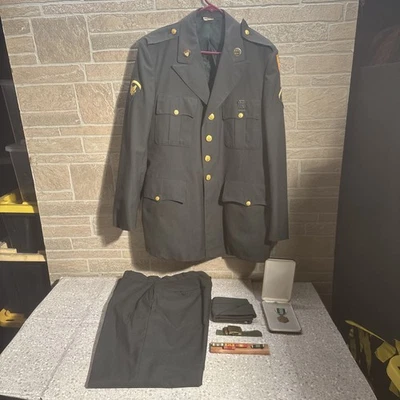 Винтажная военная форма армии США, благодарственная медаль, связанная лента, шляпа, пряжка 🼼 - Изображение 1 из 4